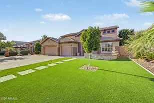 134 E Frances Ln, Gilbert, AZ 85295 - Photo 9
