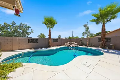 463 S 26th Circle, Mesa, AZ 85204 - Photo 5