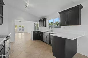 3016 S 107th Ave, Tolleson, AZ 85353 - Photo 9