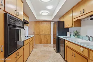 1014 E Balboa Cir, Tempe, AZ 85282 - Photo 41