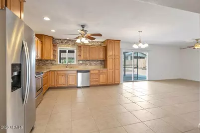 3014 W Angela Drive, Phoenix, AZ 85053 - Photo 7