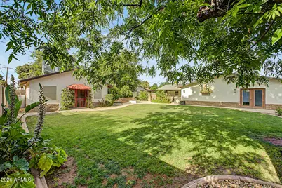 7034 N 23rd Drive, Phoenix, AZ 85021 - Photo 37