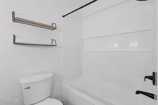 8208 E Keim Dr, Scottsdale, AZ 85250 - Photo 25