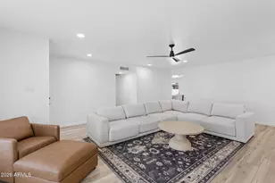 8208 E Keim Dr, Scottsdale, AZ 85250 - Photo 5