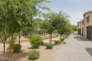 8344 N 21st Dr, Phoenix, AZ 85021 - Photo 29