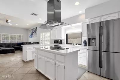 10429 E Cedar Waxwing Court, Sun Lakes, AZ 85248 - Photo 5