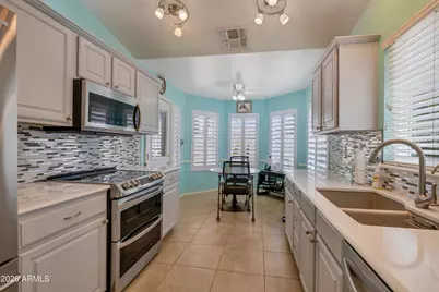 8332 W Taro Lane Lane, Peoria, AZ 85382 - Photo 17