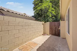 270 N Evergreen St, Chandler, AZ 85225 - Photo 29