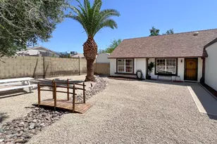 19659 N 8th Pl, Phoenix, AZ 85024 - Photo 3
