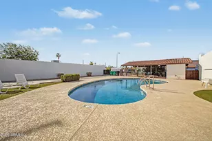 332 N Dobson Rd, Mesa, AZ 85201 - Photo 23