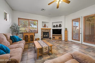 18575 W Capistrano Avenue, Goodyear, AZ 85338 - Photo 11
