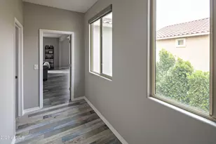 1042 E Ladbroke Way E, Gilbert, AZ 85297 - Photo 41