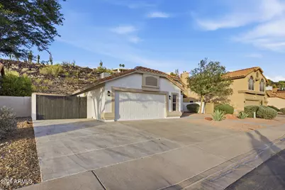 1634 W Acoma Drive, Phoenix, AZ 85023 - Photo 3