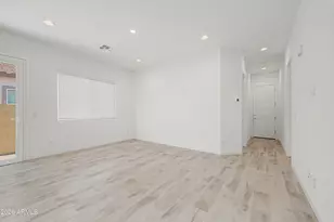 7646 W Desert Spoon Dr, Peoria, AZ 85383 - Photo 29