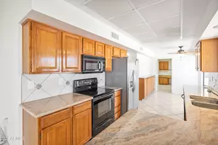 13626 W Gable Hill Dr, Sun City West, AZ 85375 - Photo 21