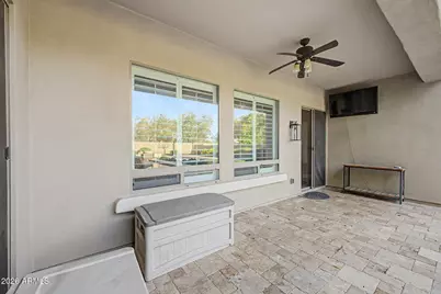 24011 N 24th Place, Phoenix, AZ 85024 - Photo 33