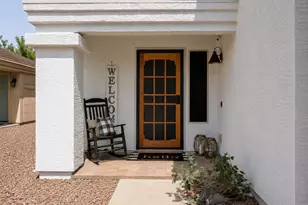 11740 W Avenida Del Sol Ave, Sun City, AZ 85373 - Photo 3