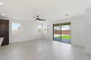 25601 N 140th Ln, Surprise, AZ 85387 - Photo 7