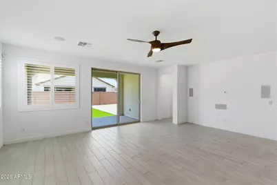 25601 N 140th Lane, Surprise, AZ 85387 - Photo 9