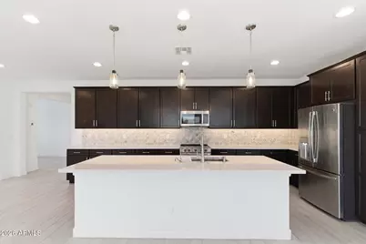 25601 N 140th Lane, Surprise, AZ 85387 - Photo 5