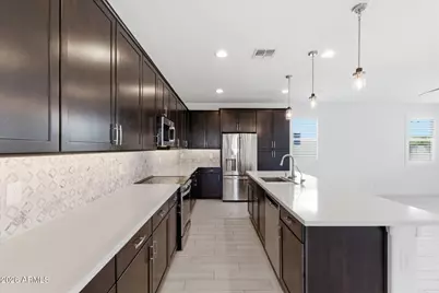 25601 N 140th Lane, Surprise, AZ 85387 - Photo 9