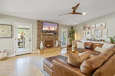 802 E Forest Hills Drive, Phoenix, AZ 85022 - Photo 19