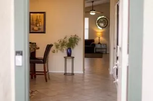 4525 E Melinda Ln, Phoenix, AZ 85050 - Photo 7