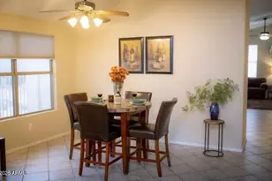 4525 E Melinda Ln, Phoenix, AZ 85050 - Photo 9