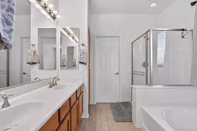 25933 N 53rd Drive, Phoenix, AZ 85083 - Photo 23