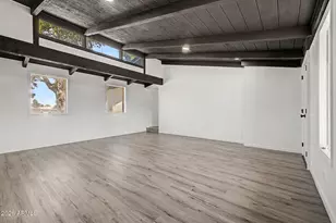 913 W St John Rd, Phoenix, AZ 85023 - Photo 31