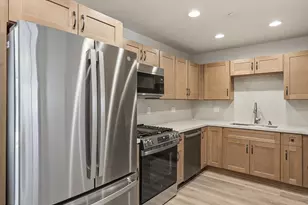 7641 E Avalon Dr, Scottsdale, AZ 85251 - Photo 11
