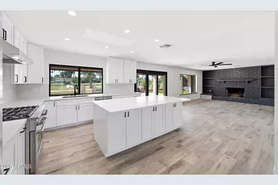 1124 N Villa Nueva Drive, Litchfield Park, AZ 85340 - Photo 5