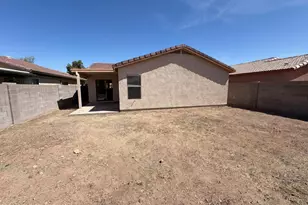 10813 W Wilshire Dr, Avondale, AZ 85392 - Photo 5