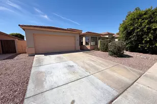 10813 W Wilshire Dr, Avondale, AZ 85392 - Photo 11
