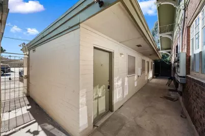 343 W Portland Street #Apt 6, Phoenix, AZ 85003 - Photo 3