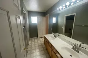 1053 W Bruce Ave, Gilbert, AZ 85233 - Photo 11