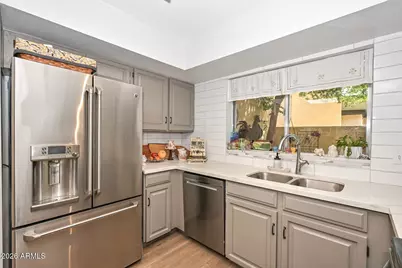 6237 N 22nd Drive, Phoenix, AZ 85015 - Photo 15