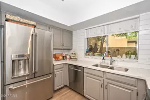 6237 N 22nd Dr, Phoenix, AZ 85015 - Photo 15