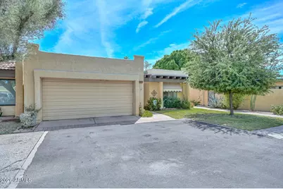 6237 N 22nd Drive, Phoenix, AZ 85015 - Photo 1