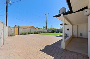8632 E Palm Ln, Scottsdale, AZ 85257 - Photo 33