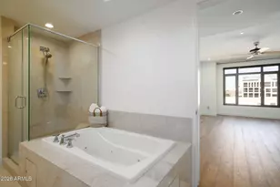 7181 E Camelback Rd, Scottsdale, AZ 85251 - Photo 17