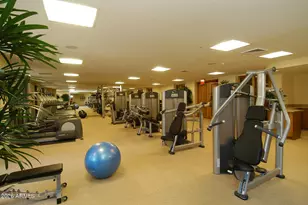 7181 E Camelback Rd, Scottsdale, AZ 85251 - Photo 23