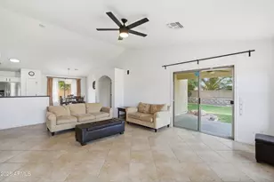 2628 E Beverly Rd, Phoenix, AZ 85042 - Photo 5