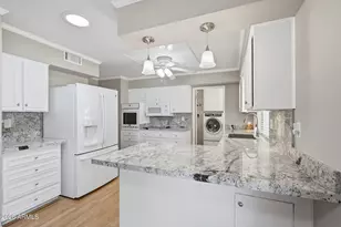 9822 W Sandstone Dr, Sun City, AZ 85351 - Photo 15