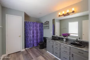 1014 S Mosley Dr, Chandler, AZ 85286 - Photo 31