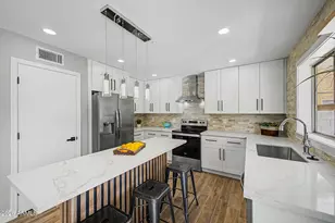 15969 W Statler St, Surprise, AZ 85374 - Photo 9