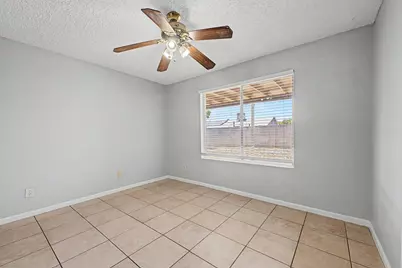 12446 N 36th Drive, Phoenix, AZ 85029 - Photo 9