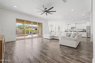 11883 W Morning Vista Dr, Peoria, AZ 85383 - Photo 21