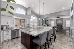891 E Gail Dr, Gilbert, AZ 85296 - Photo 13