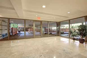 7117 E Rancho Vista Dr, Scottsdale, AZ 85251 - Photo 3